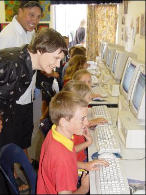 About 9 Helen Clark visits rural schools powered by Lightwire internet